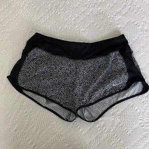 Nike Dri-Fit 3" Black & White Running Shorts, M